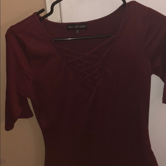 burgundy top - Picture 1 of 3